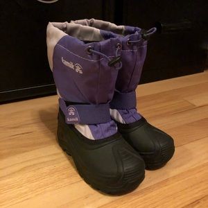Kamik size 12 snow boots EUC